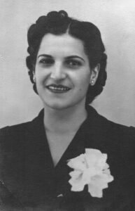 OLGA em Pirassununga, em 1946.